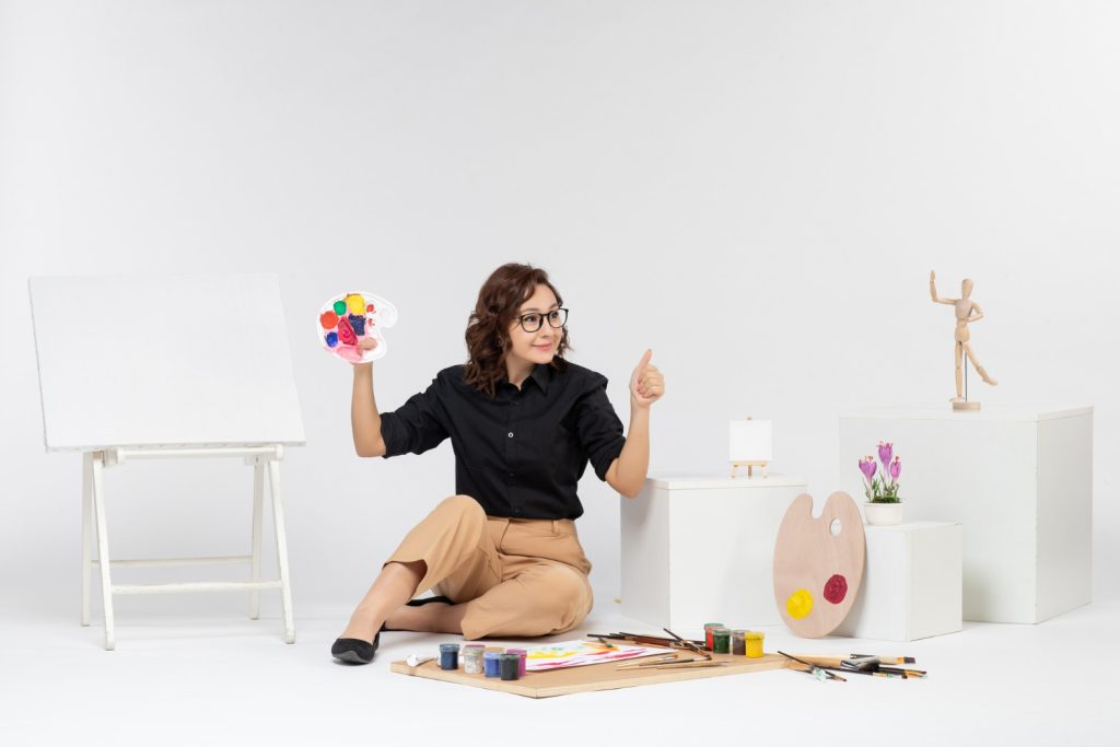 kreativitas-seorang-anak-seni