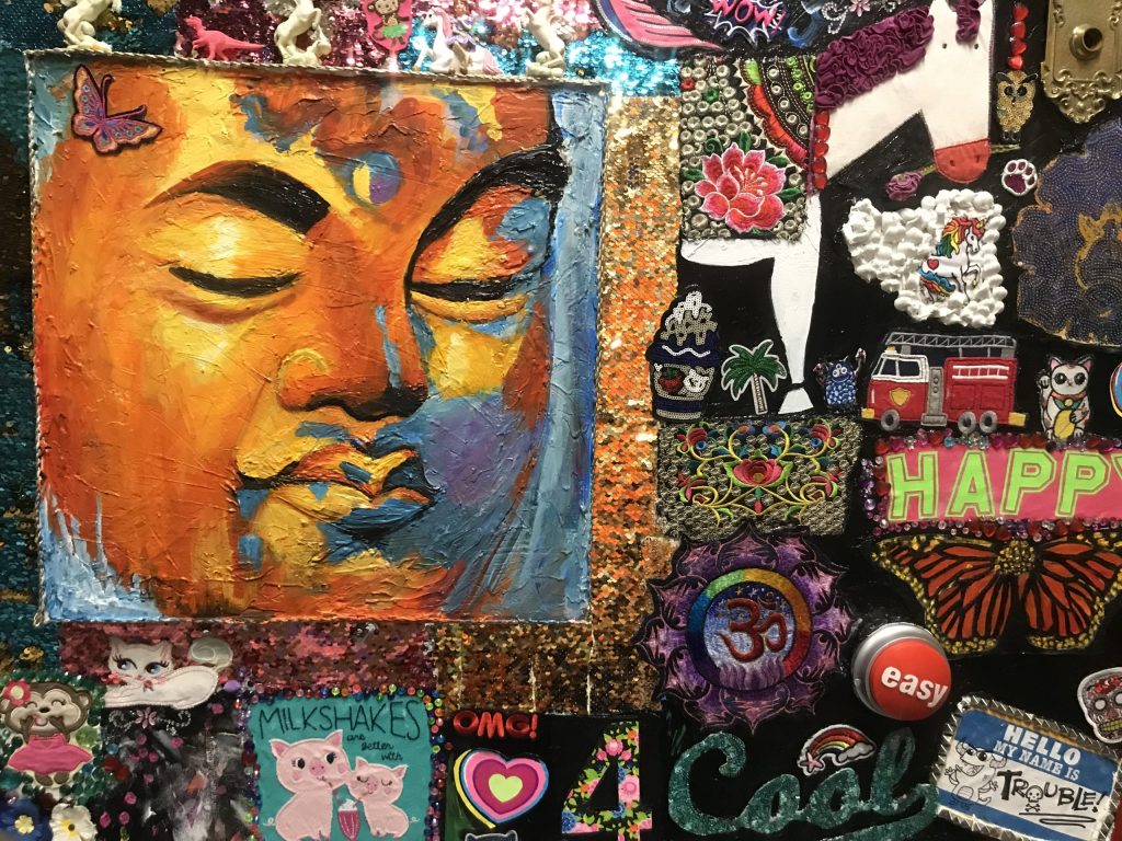 Ilustrasi kolase dari berbagai potongan gambar dan tekstur