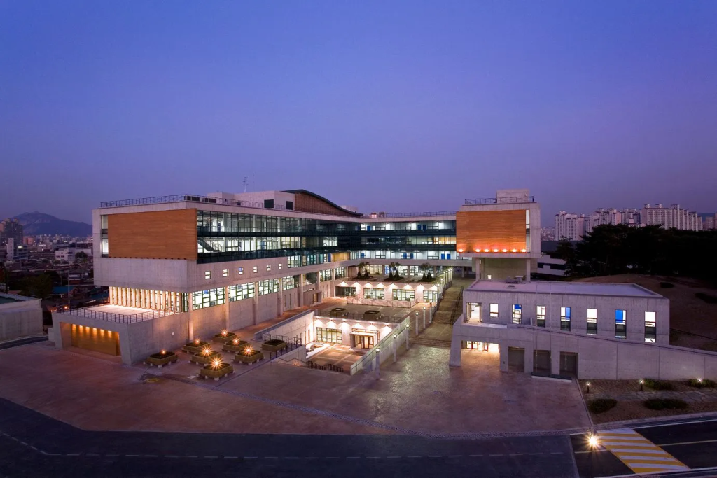 Korea National University of Arts, kampus seni dan desain khusus seni murni di Korea