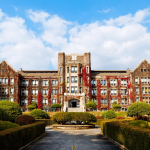 Gedung Underwood Hall di Yonsei University, salah satu rekomendasi kampus seni desain Korea