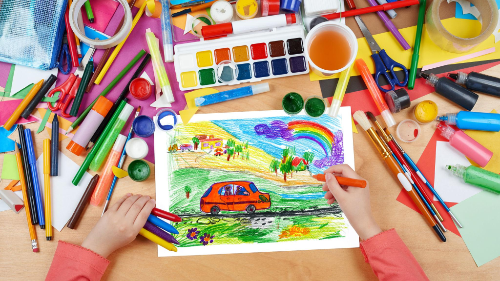 manfaat kursus gambar untuk meningkatkan kreativitas anak