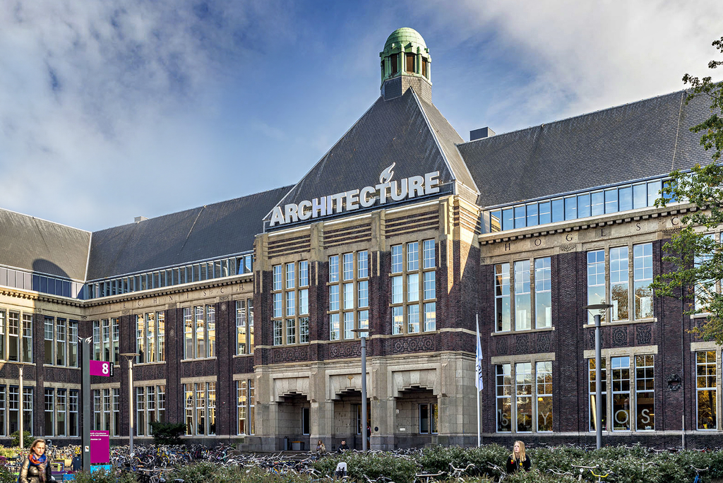 Delft University of Technology Belanda